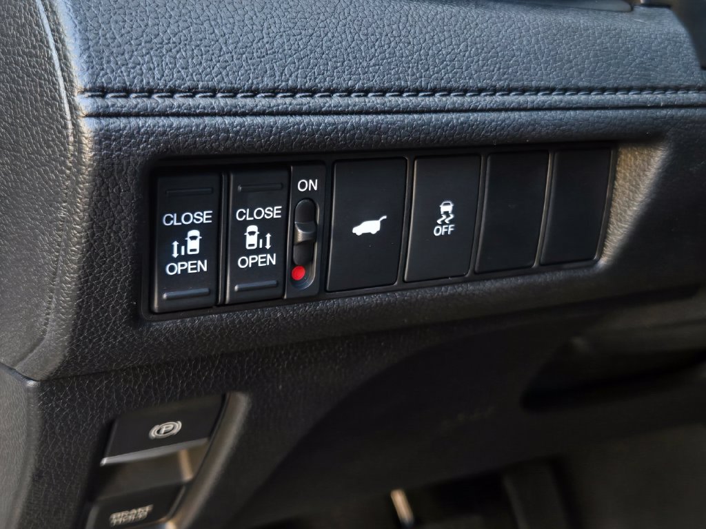 Used 2025 Honda Odyssey EX-L image 19