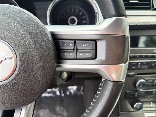 Used 2014 Ford Mustang Premium RWD image 21