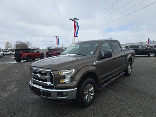Used 2016 Ford F150 XLT w/ Trailer Tow Package image 9