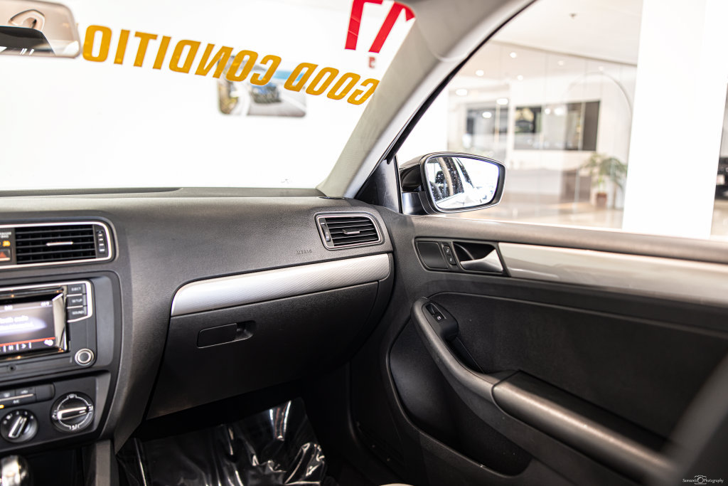 Used 2017 Volkswagen Jetta S FWD image 37