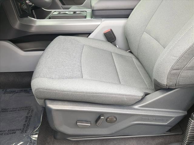 New 2026 Ford F150 XLT w/ Equipment Group 302A MID image 4