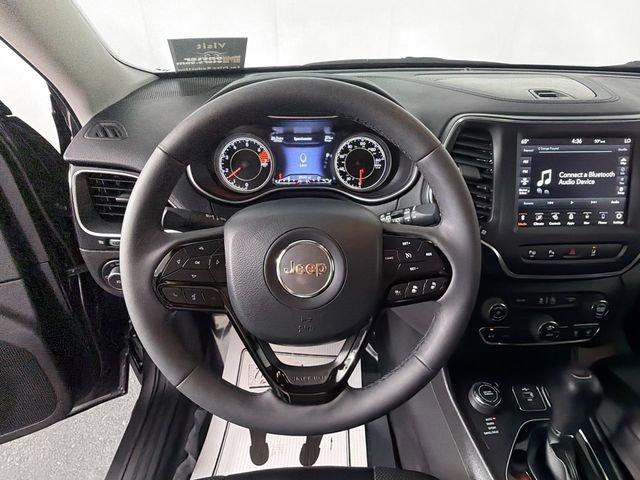 Used 2023 Jeep Cherokee Altitude Lux AWD/4WD image 11