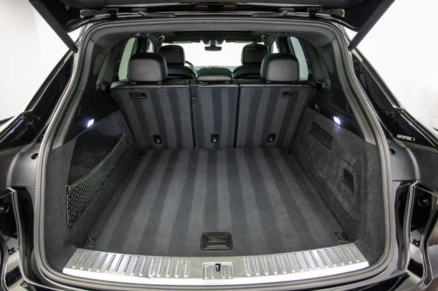 Used 2019 Porsche Cayenne S w/ Premium Plus Package image 40