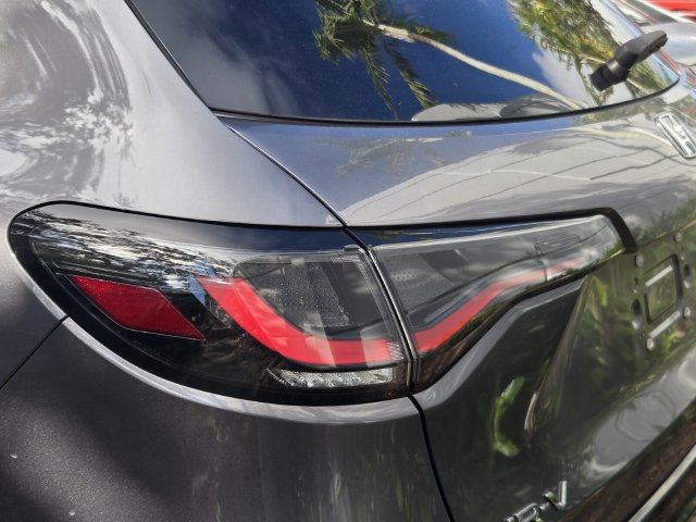 Used 2024 Honda HR-V EX-L image 6