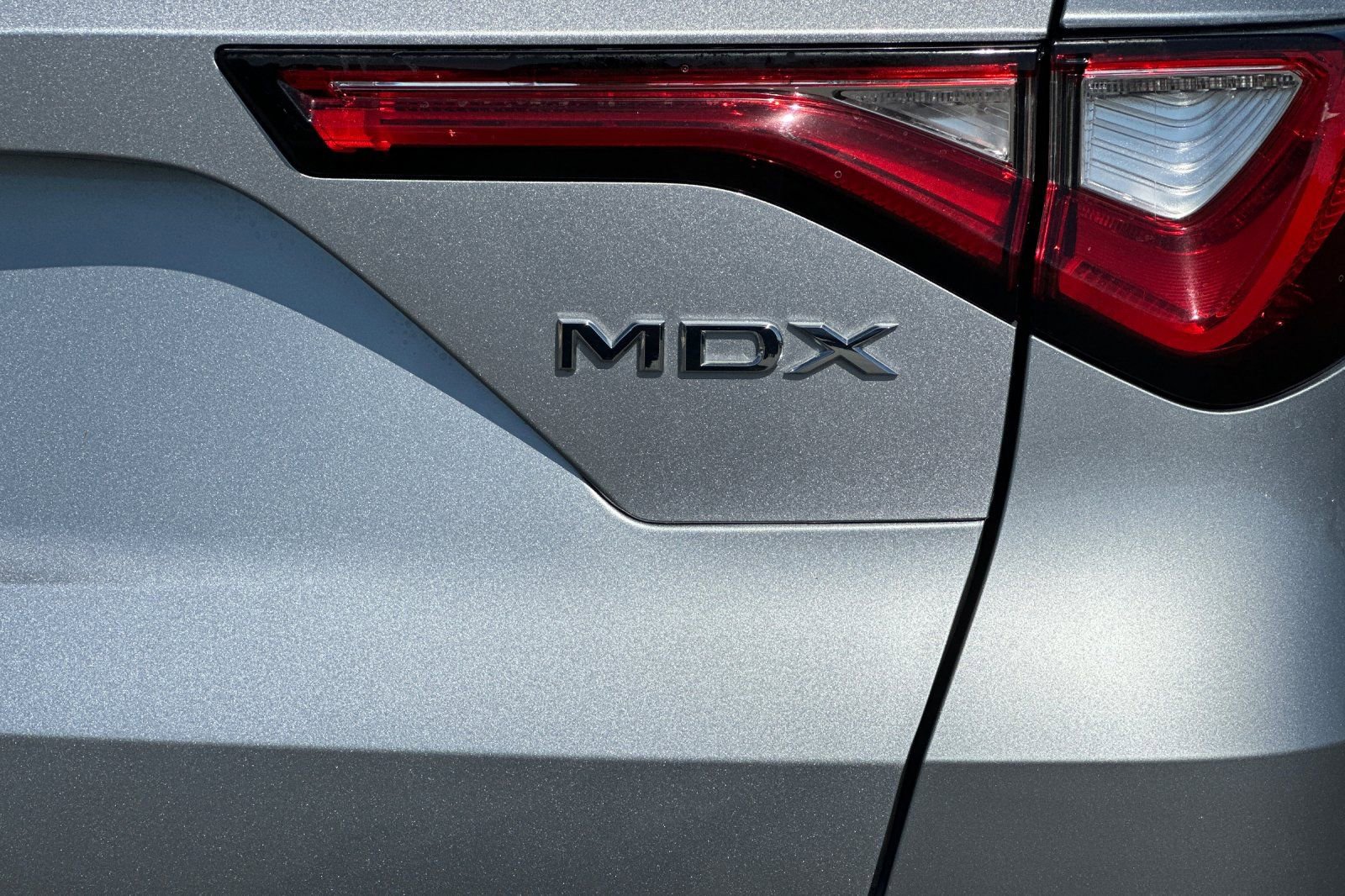 Used 2023 Acura MDX FWD w/ Technology Package image 28