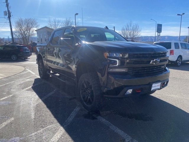 Used 2021 Chevrolet Silverado 1500 LT Trail Boss image 3