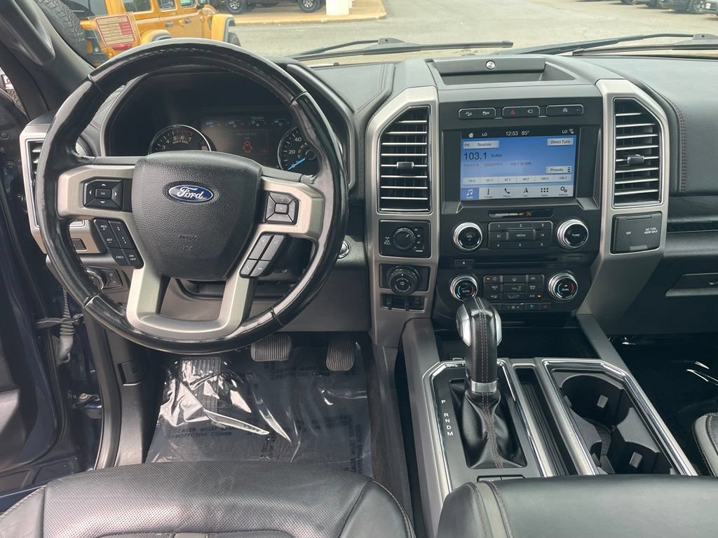 Used 2018 Ford F150 Platinum w/ Equipment Group 701A Luxury AWD/4WD image 4