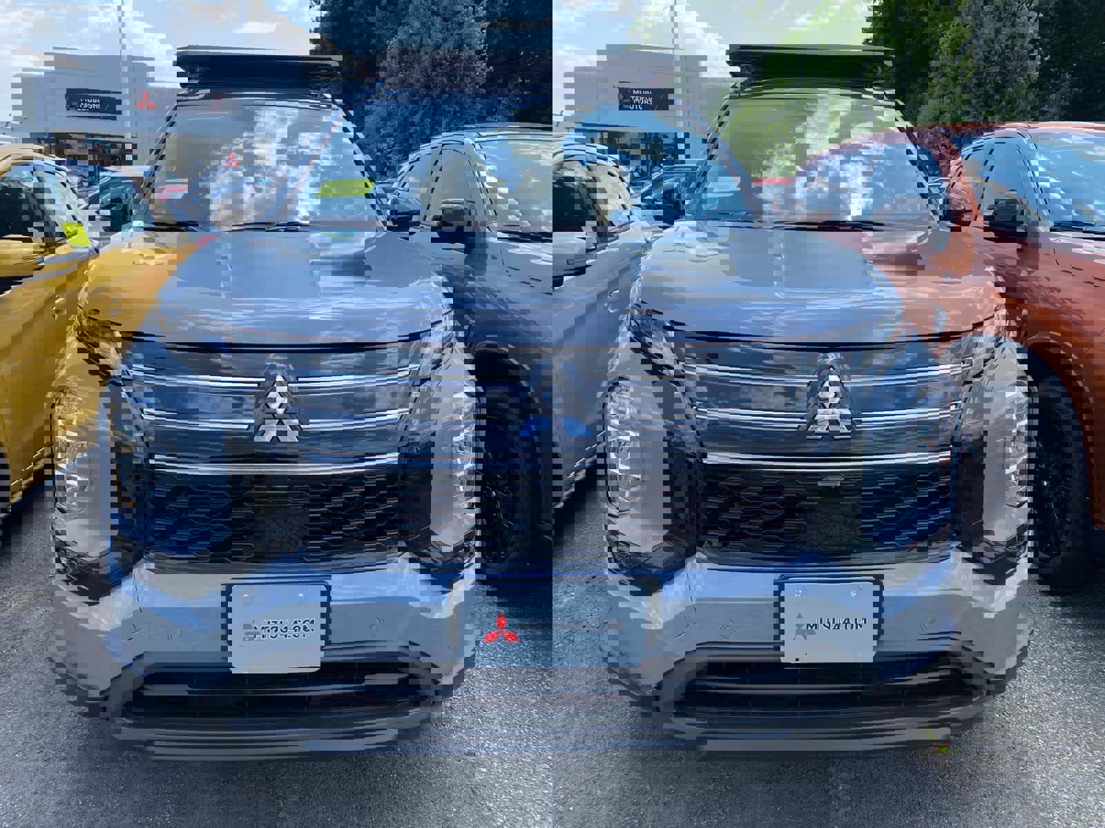 New 2025 Mitsubishi Outlander Trail Edition video 2