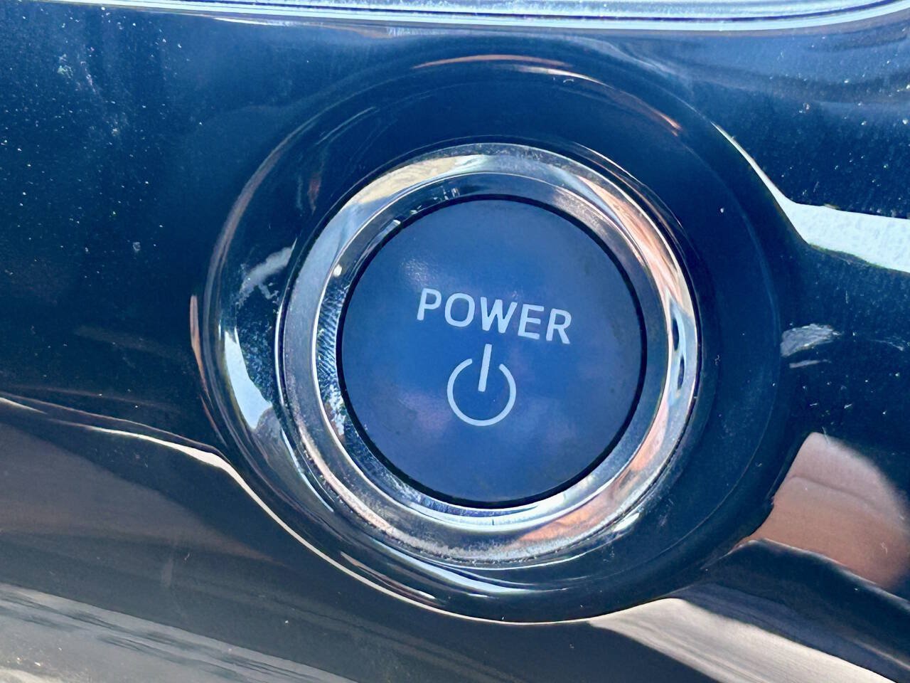 Used 2018 Toyota Prius Four Touring w/ Premium Convenience Package FWD image 26