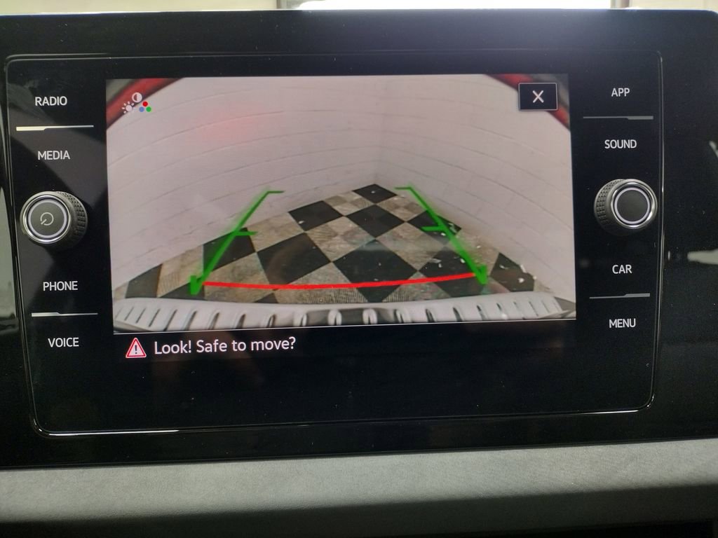 New 2025 Volkswagen Jetta SE image 8