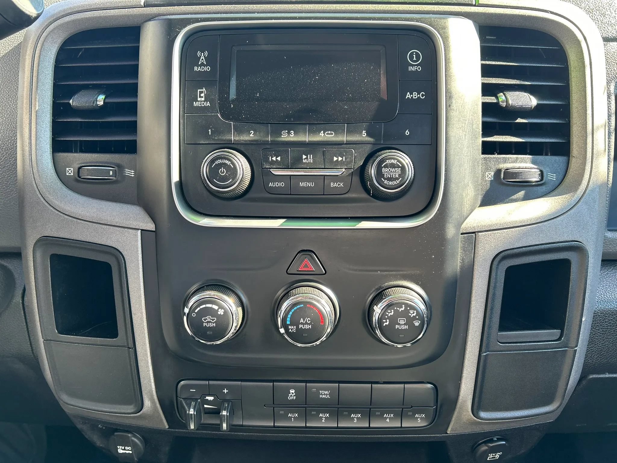 Used 2015 RAM 5500 Tradesman w/ Power Accessory Group AWD/4WD image 11