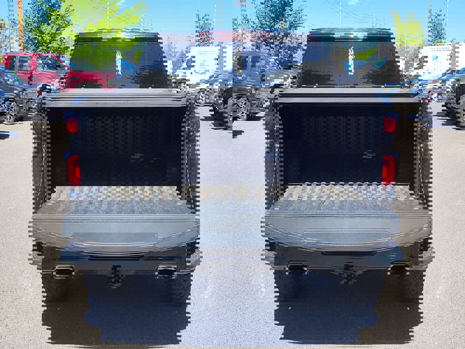 Used 2019 Chevrolet Silverado 1500 LT Trail Boss AWD/4WD image 28