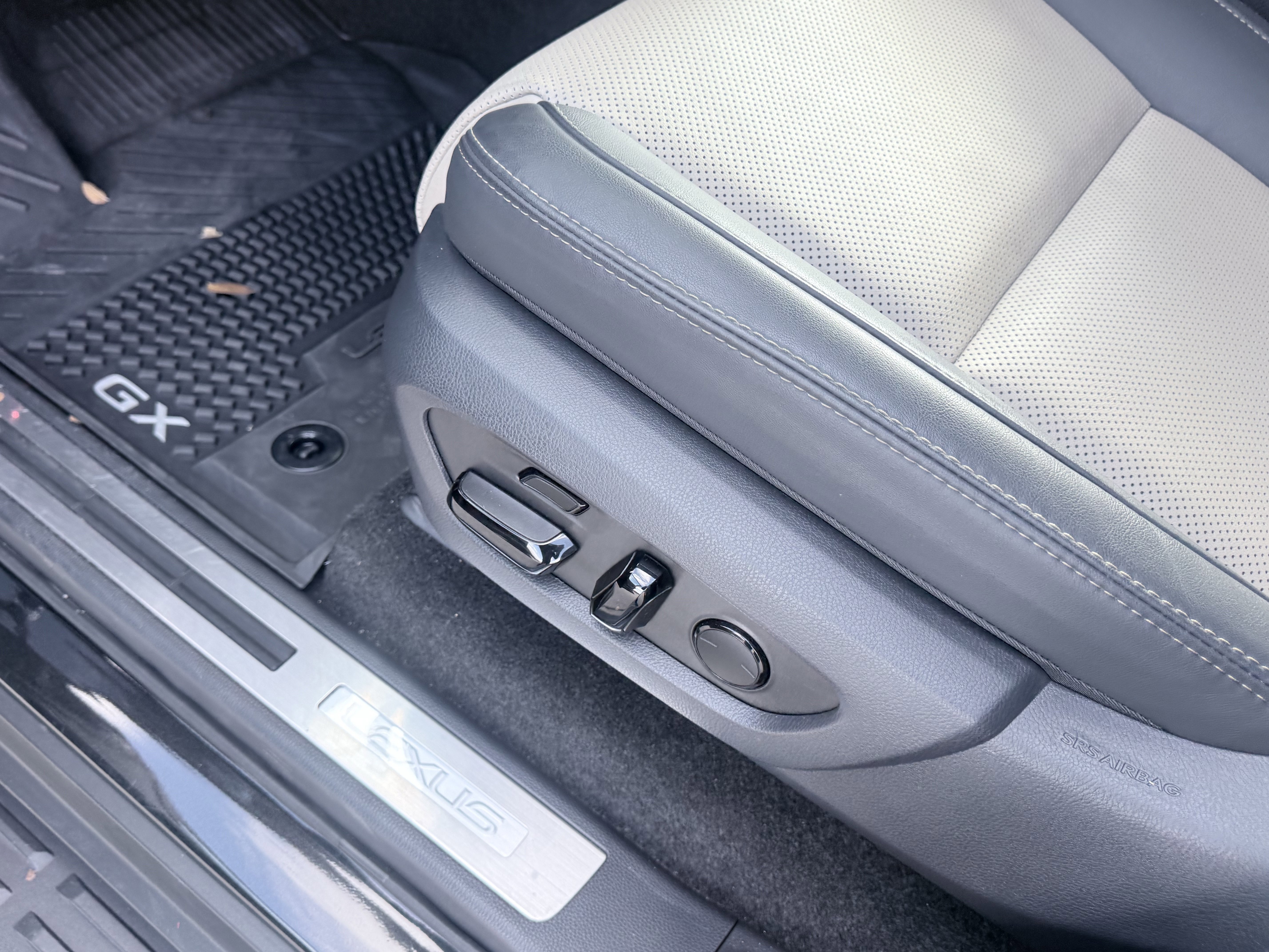 Used 2024 Lexus GX 550 image 81