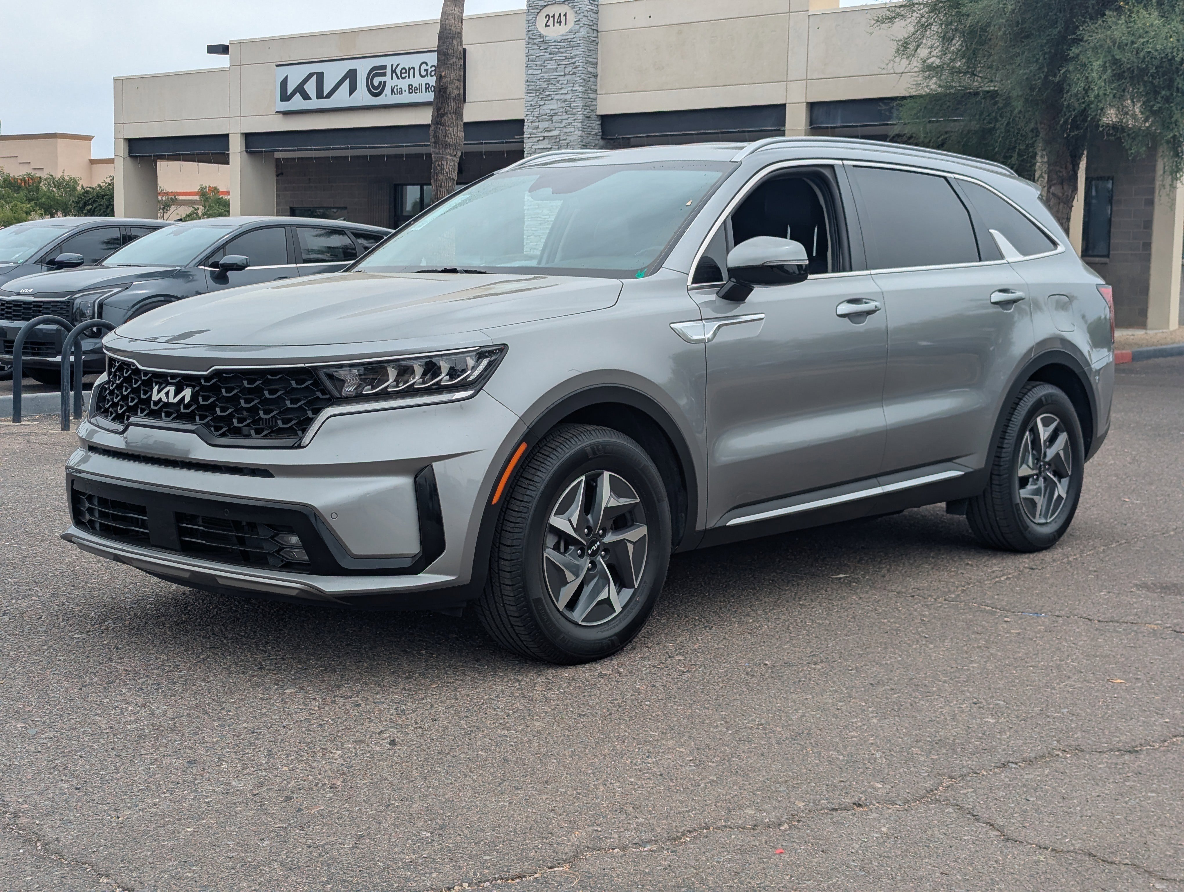 Certified 2023 Kia Sorento EX FWD image 6
