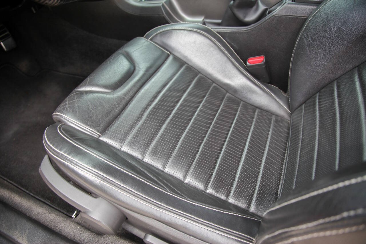 Used 2011 Ford Mustang GT Premium w/ Electronics Pkg RWD image 50