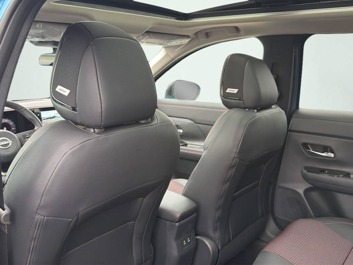 New 2027 Nissan Kicks SR AWD/4WD image 31