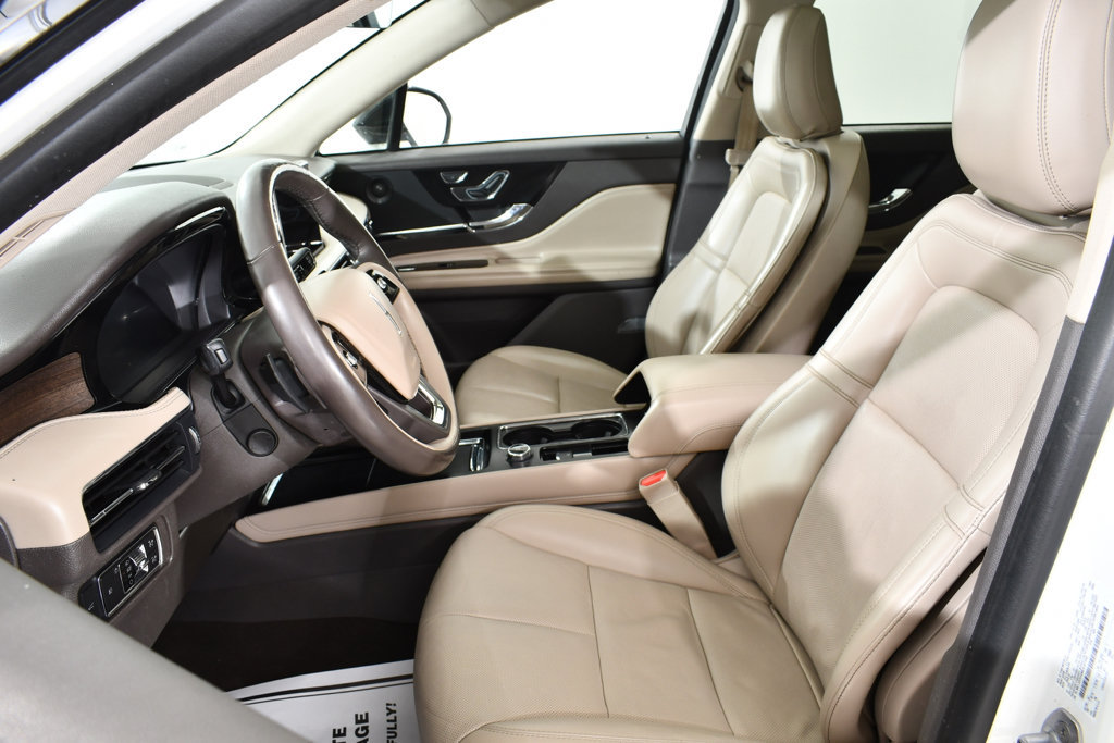 Used 2021 Lincoln Corsair Reserve AWD/4WD image 6
