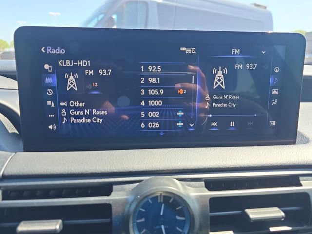 Used 2025 Lexus IS 500 image 20