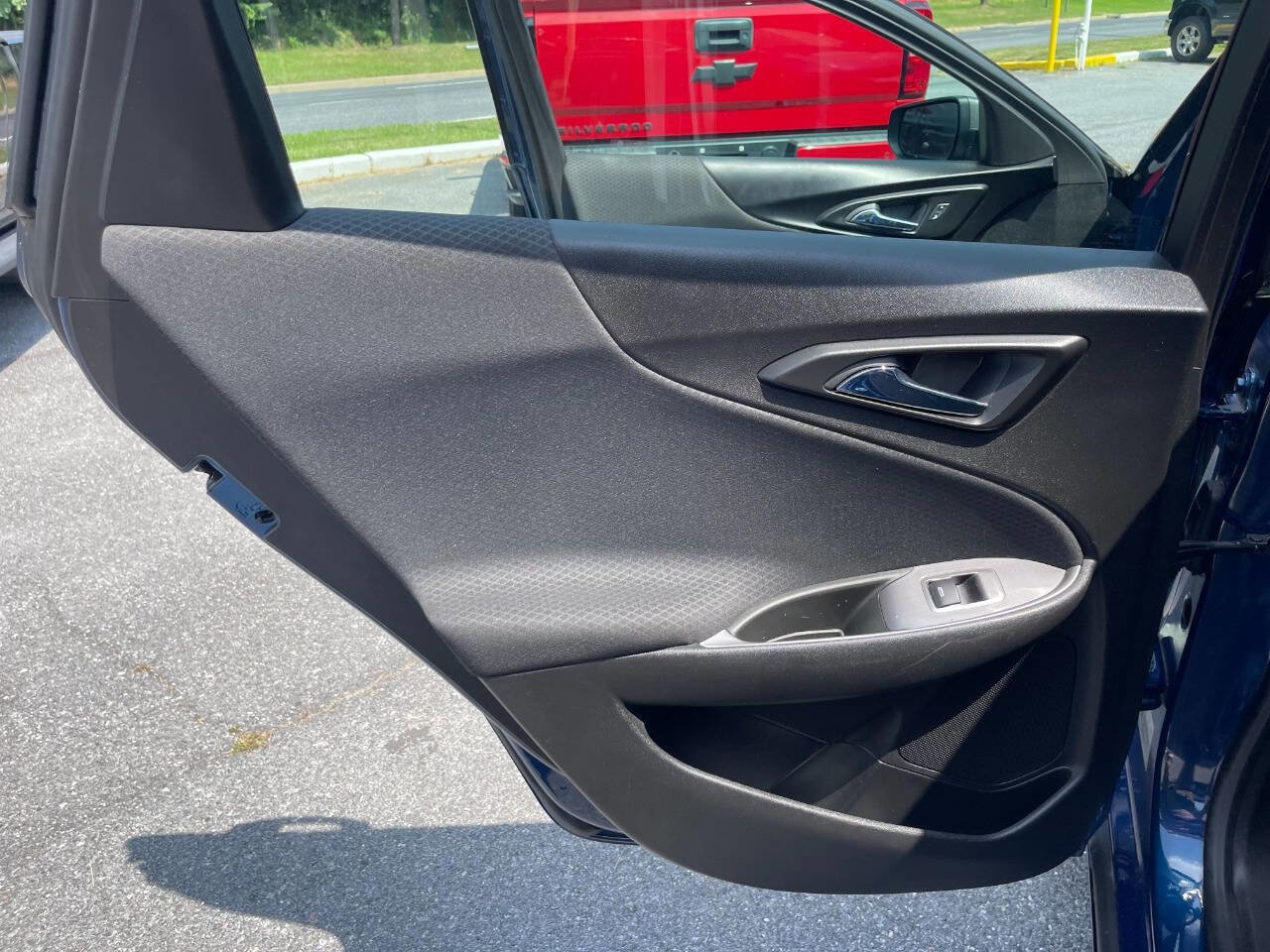 Used 2019 Chevrolet Malibu LS w/ LPO, Convenience Package 1 image 26