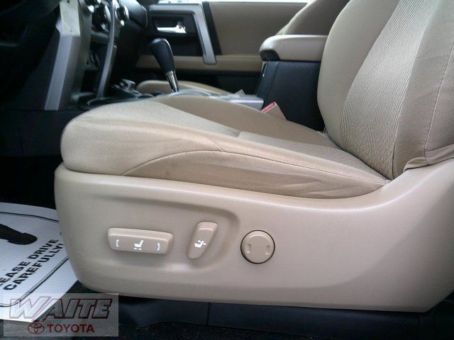 Used 2018 Toyota 4Runner SR5 image 24