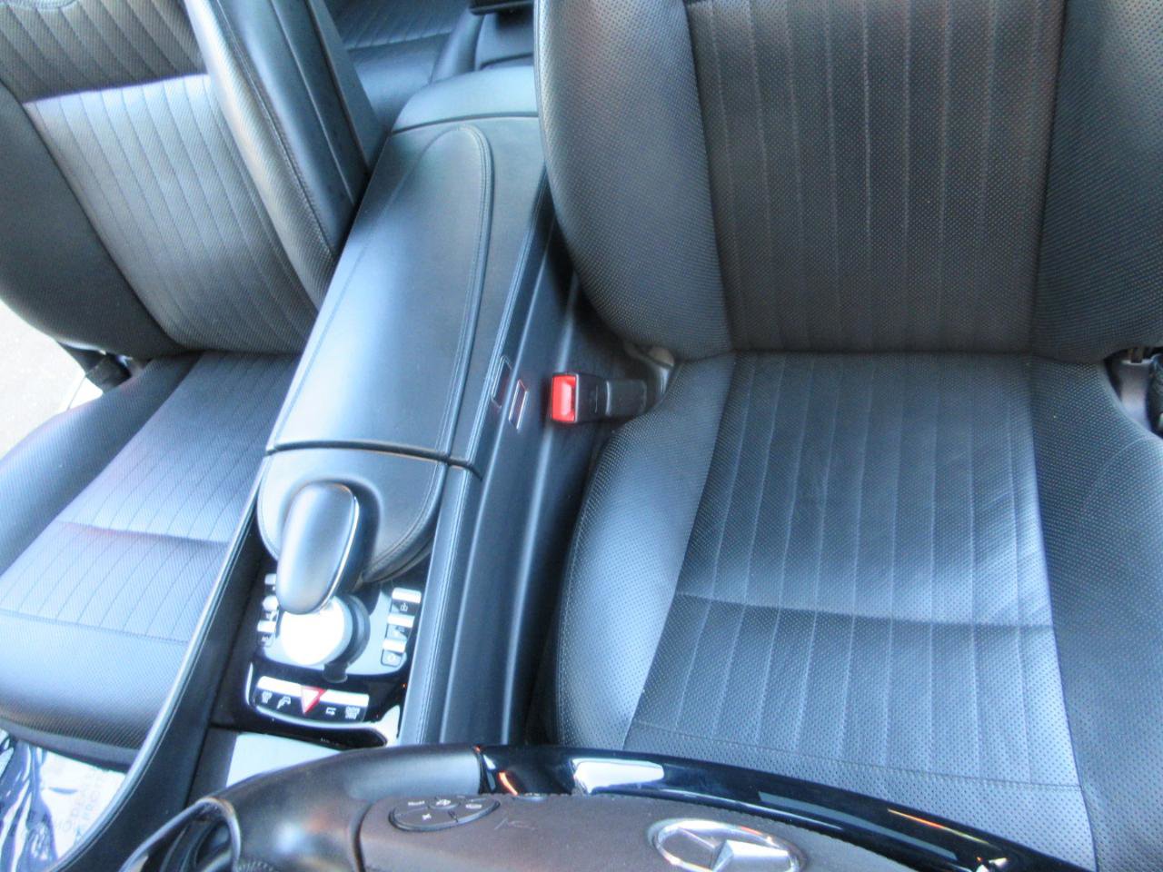 Used 2013 Mercedes-Benz CL 550 4MATIC image 15