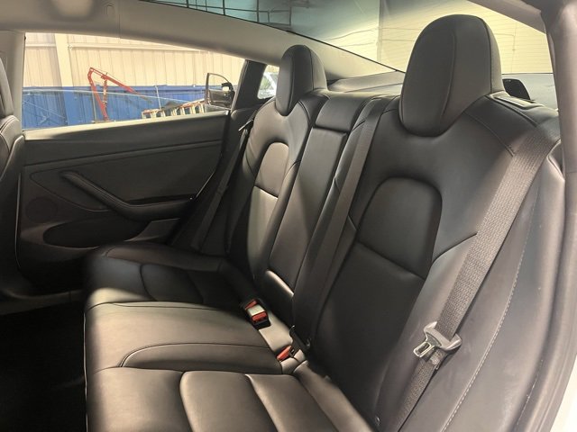 Used 2022 Tesla Model 3 Long Range image 17