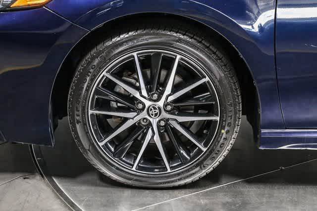 Certified 2022 Toyota Camry SE FWD image 11