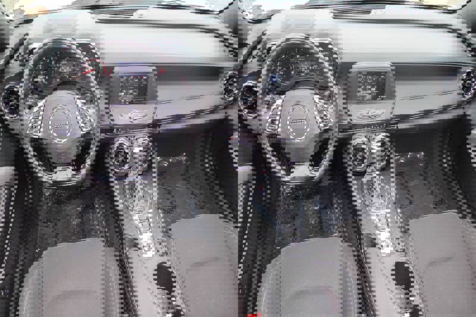 Used 2019 Chevrolet Camaro LT image 18