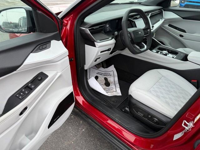 New 2026 Jeep Cherokee Overland image 19