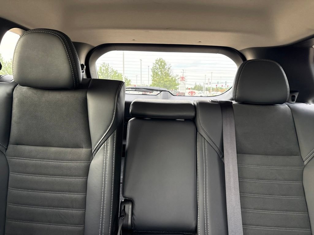 Used 2025 Mitsubishi Outlander SE AWD/4WD image 18
