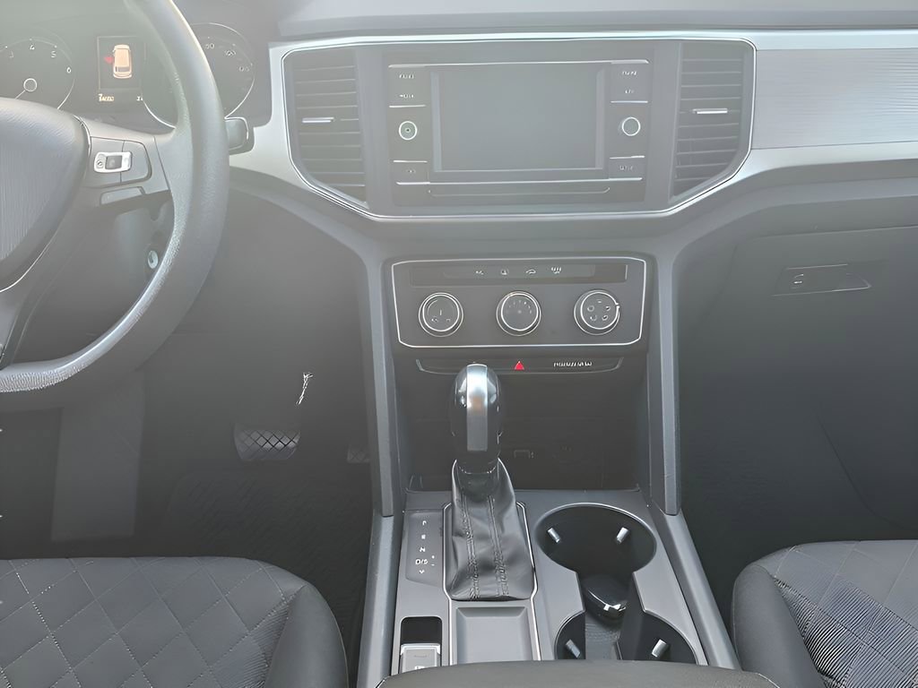 Used 2018 Volkswagen Atlas S image 30