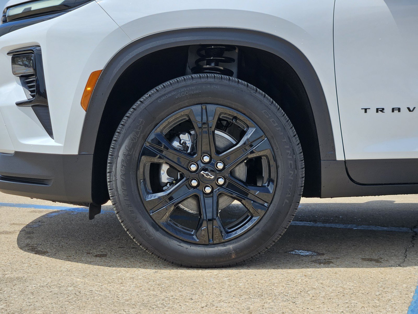 New 2027 Chevrolet Traverse LT w/ Midnight/Sport Edition FWD image 7