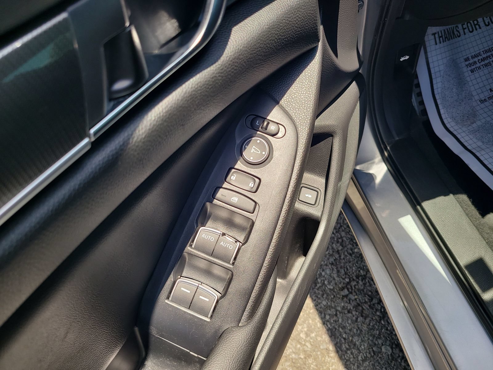 Used 2020 Honda Accord Sport image 9