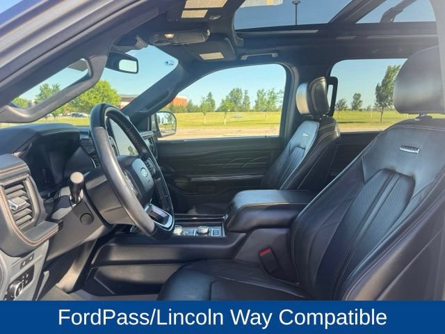 Used 2024 Ford Expedition Max Platinum AWD/4WD image 8