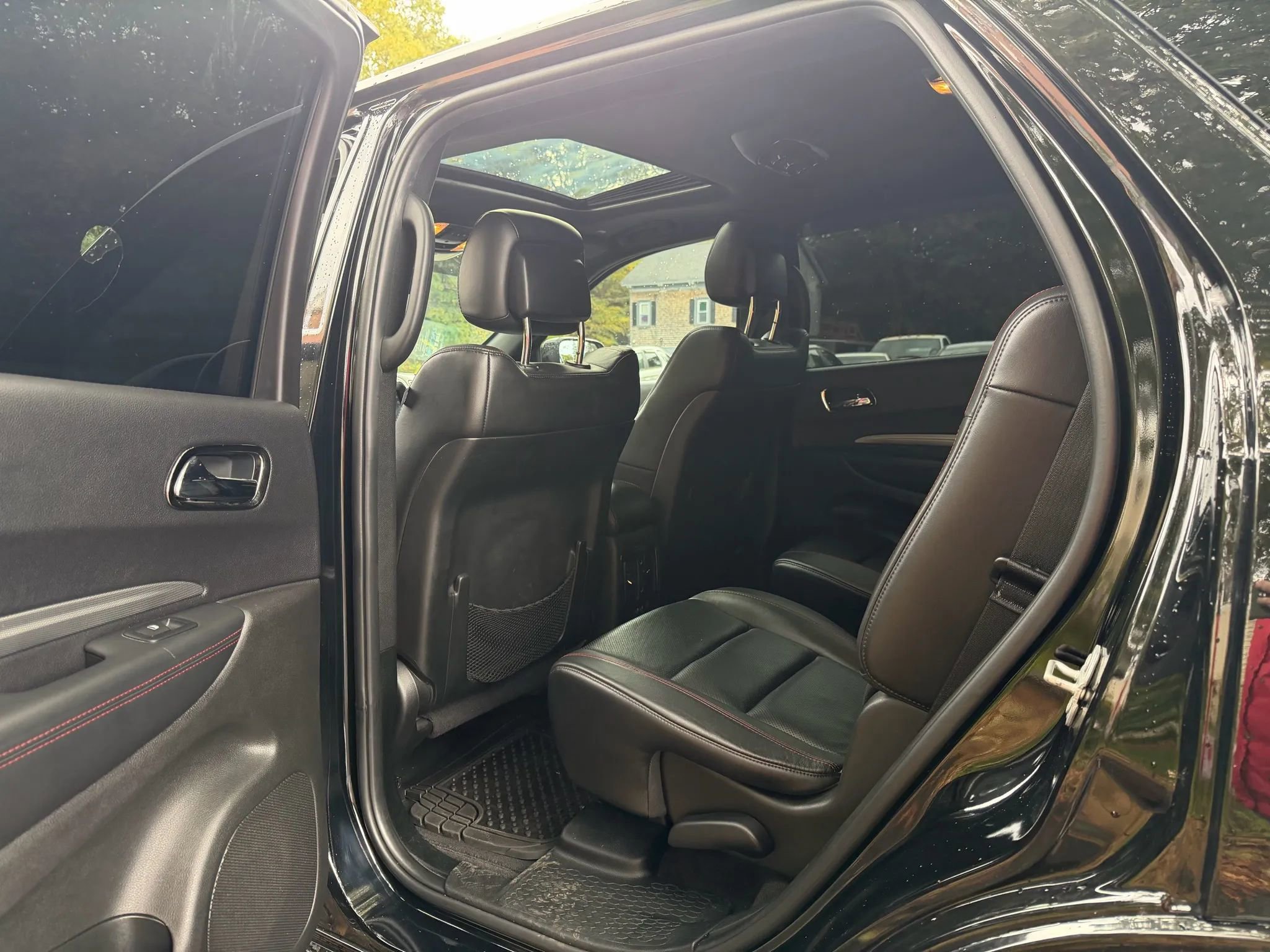 Used 2018 Dodge Durango R/T w/ Technology Group image 19