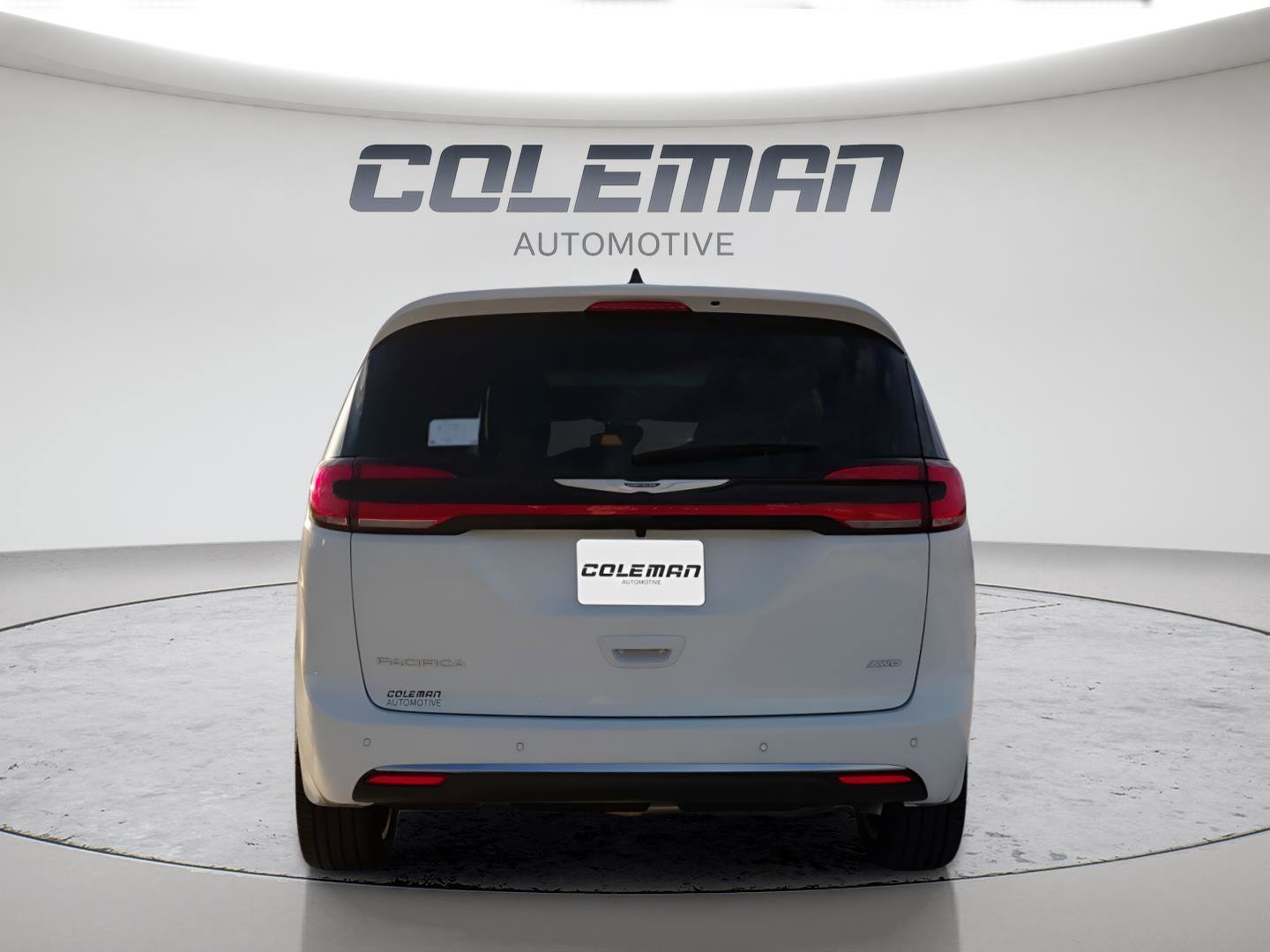 New 2026 Chrysler Pacifica Pinnacle image 4