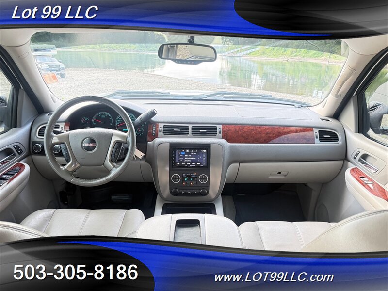 Used 2009 GMC Sierra 2500 SLT w/ Entertainment Package AWD/4WD image 10