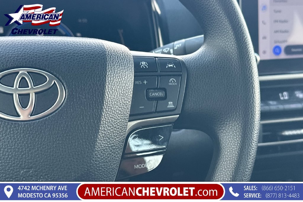 Used 2025 Toyota Camry LE FWD image 33