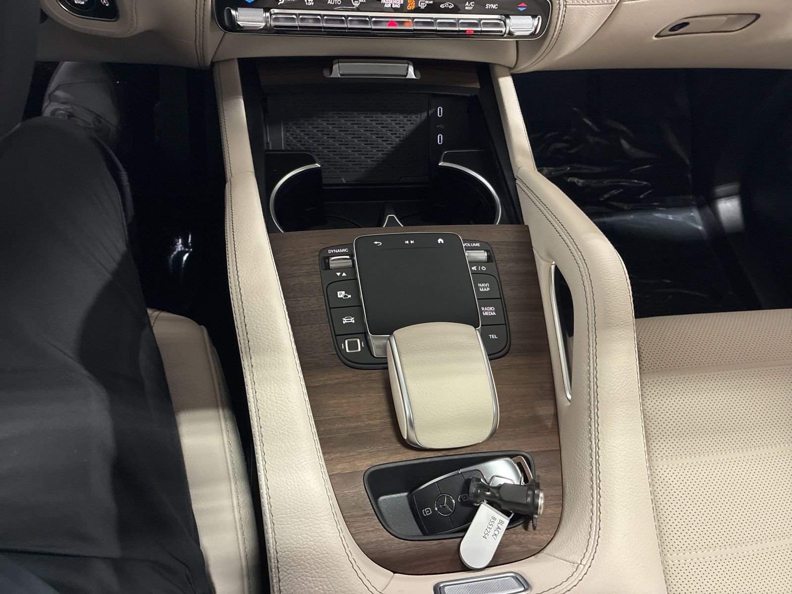 New 2026 Mercedes-Benz GLE 450 4MATIC Coupe image 15