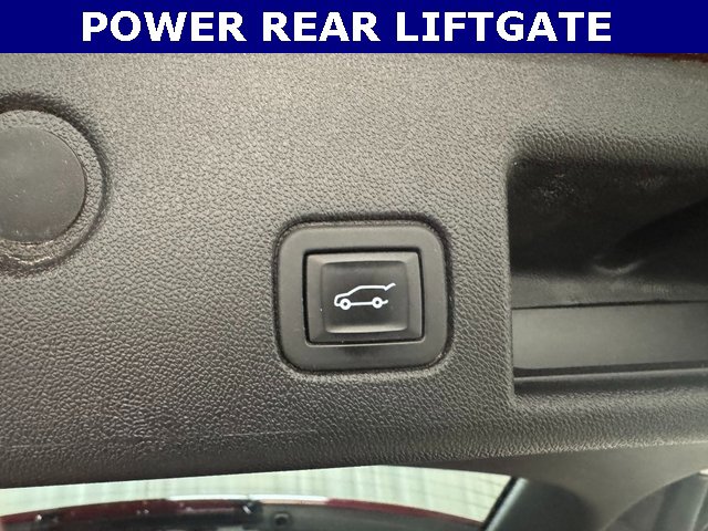 Used 2020 Chevrolet Equinox LT image 31