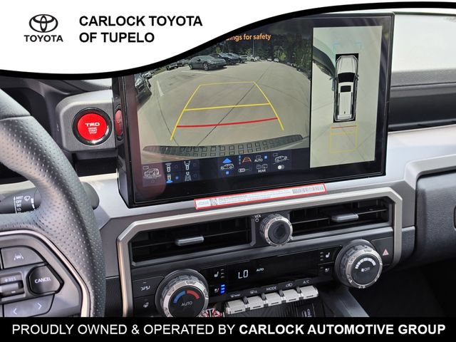 Used 2025 Toyota 4Runner TRD Off-Road Premium AWD/4WD image 13