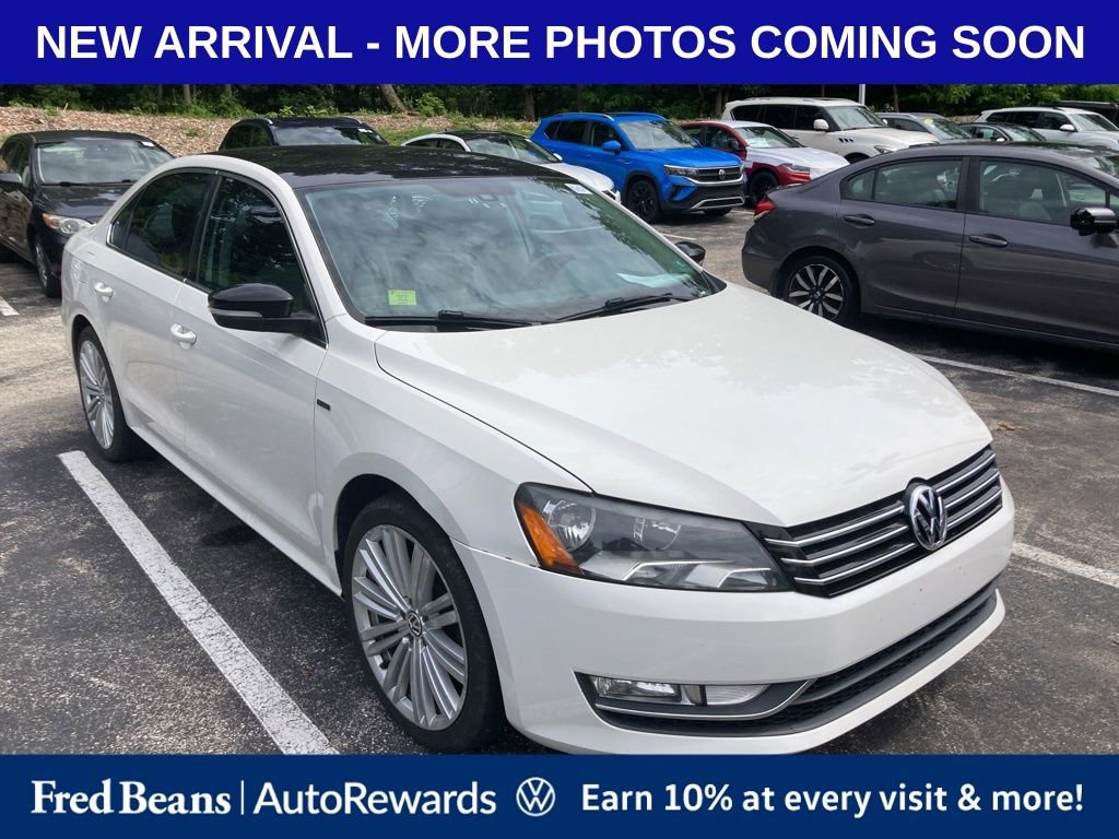 Used 2014 Volkswagen Passat 1.8T Sport FWD image 1