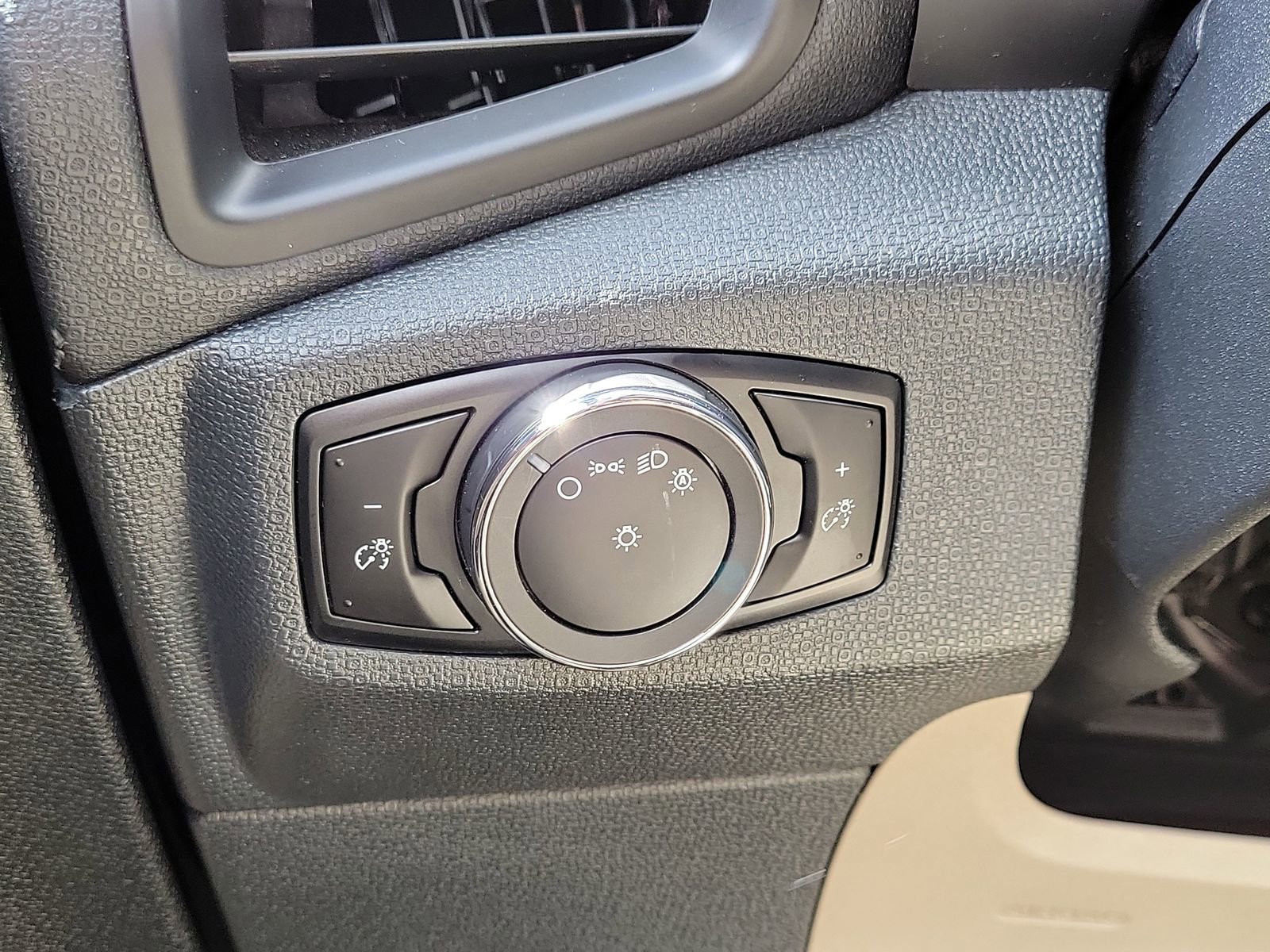 Used 2021 Ford EcoSport S FWD image 23
