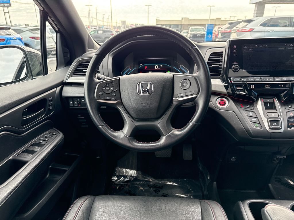 Used 2024 Honda Odyssey Sport image 16