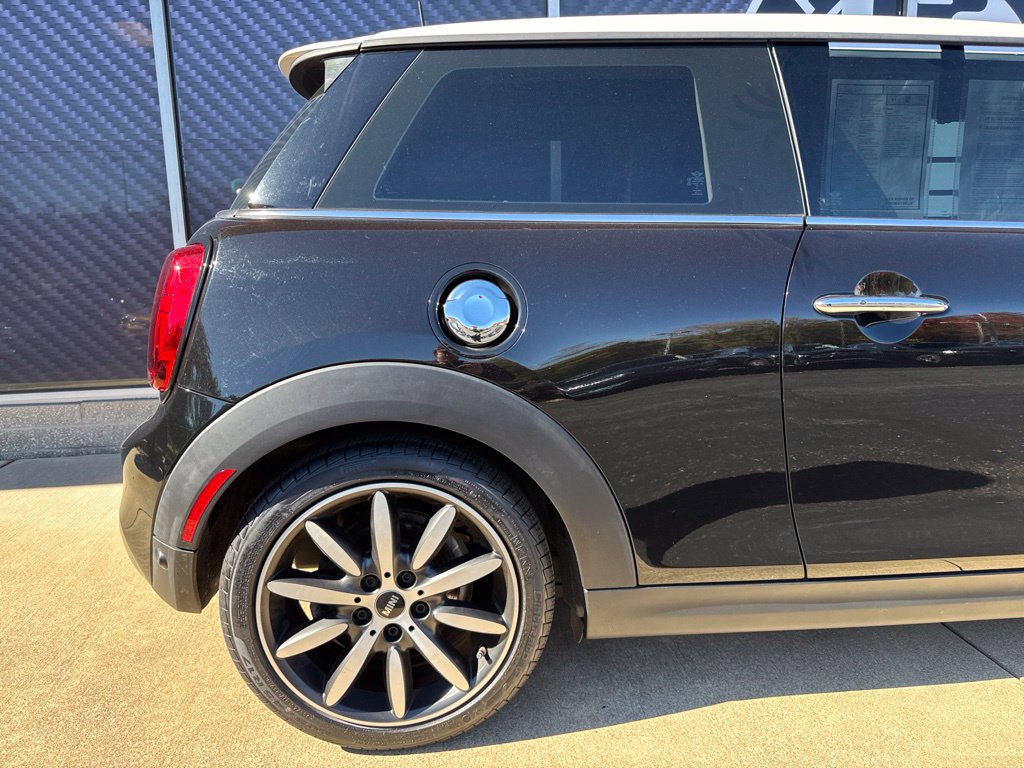 Used 2021 MINI Cooper S w/ Premium Package FWD image 5
