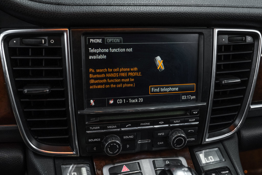 Used 2012 Porsche Panamera 4 image 34