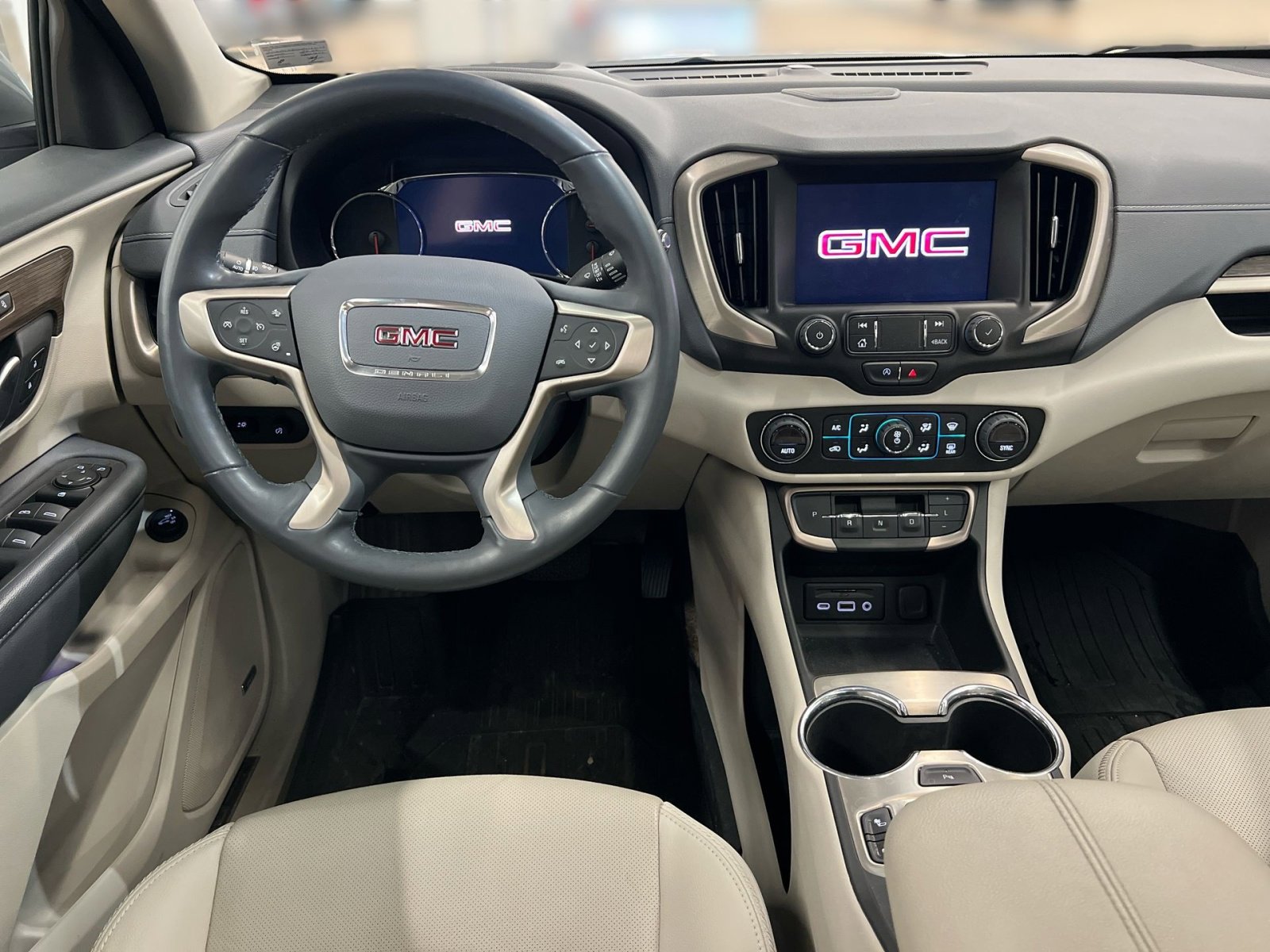 Used 2023 GMC Terrain Denali image 19