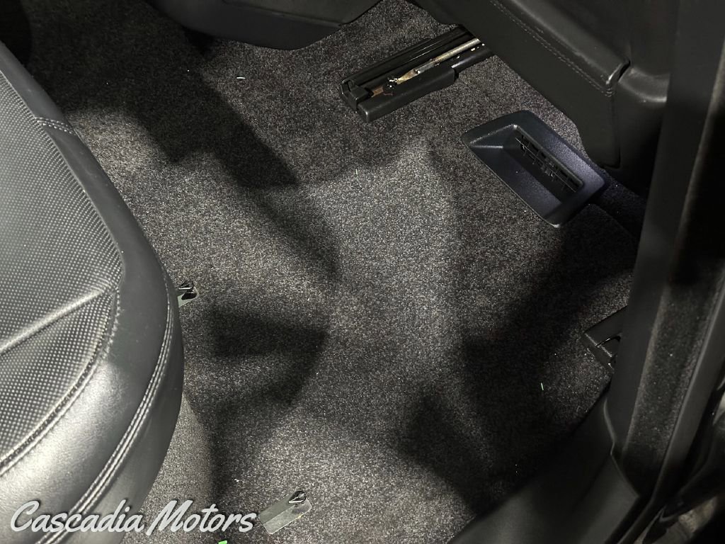 Used 2018 Land Rover Range Rover Autobiography image 24