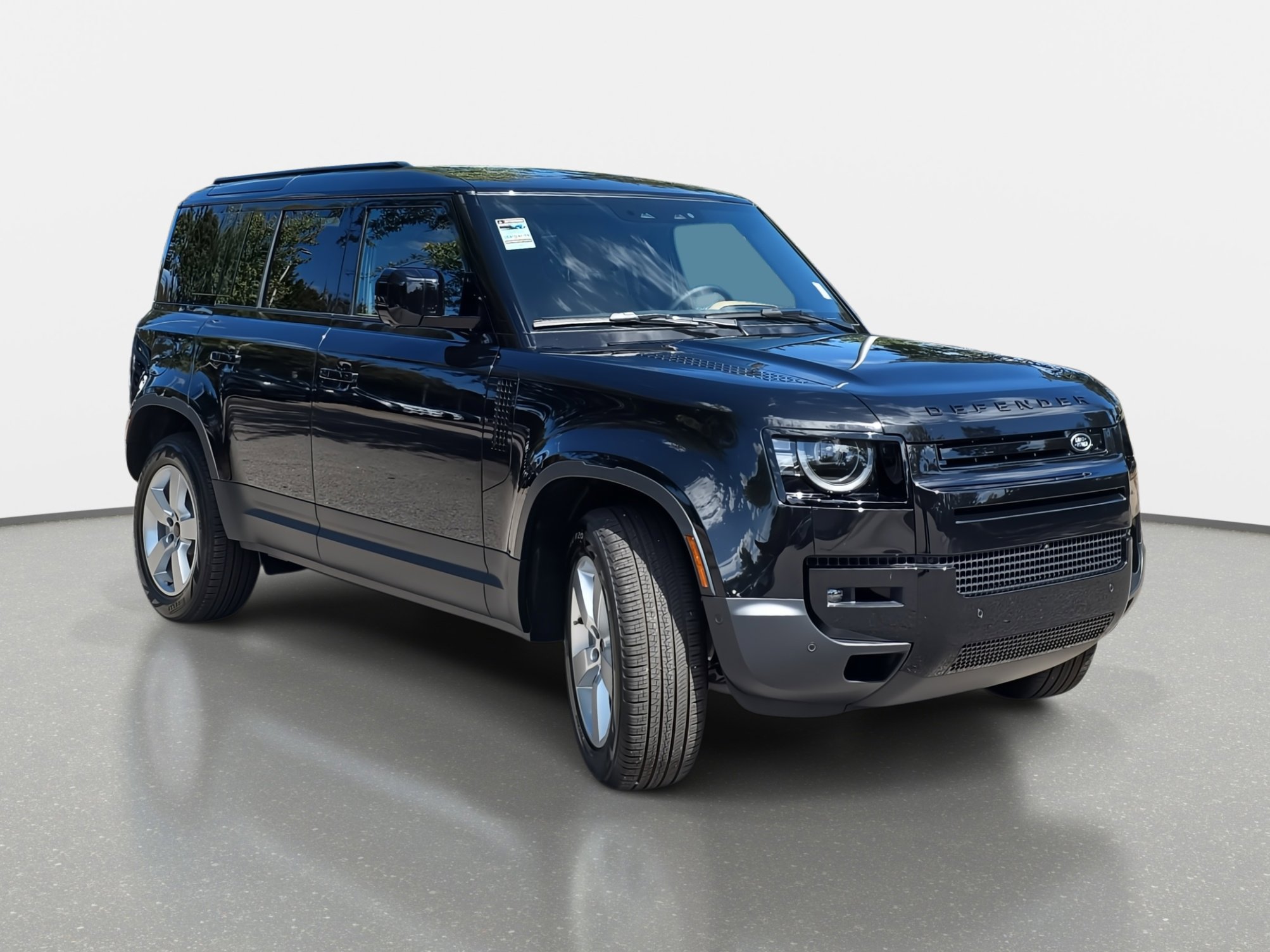 New 2026 Land Rover Defender 110 S image 3