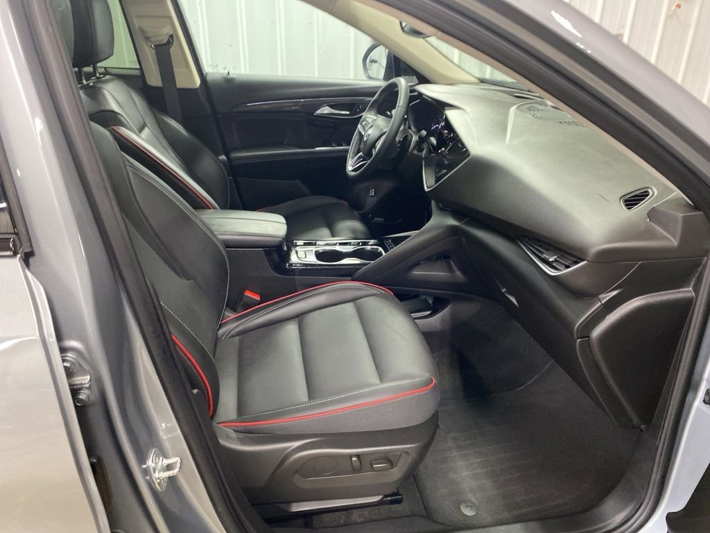 Used 2023 Buick Envision Essence w/ Technology Package I AWD/4WD image 18